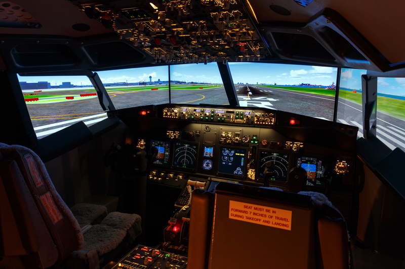 Illustration for article titled Enormous Flight Simulator Installed In Tokyo Hotel
